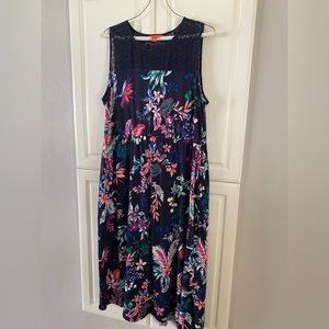 Joe Fresh (Canadian Company) plus size floral dress with lace on top